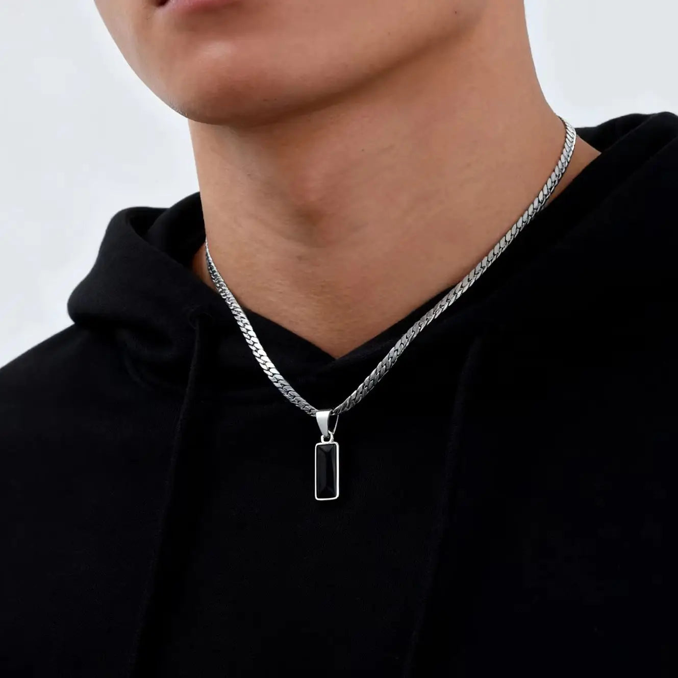 שרשרת דגם Oakley